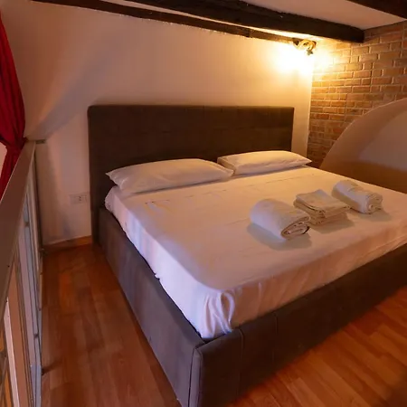 Il Borgo Napels